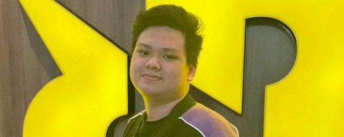 Albert Pastikan akan Absen di Playoff MPL ID Season 9, Kenapa?